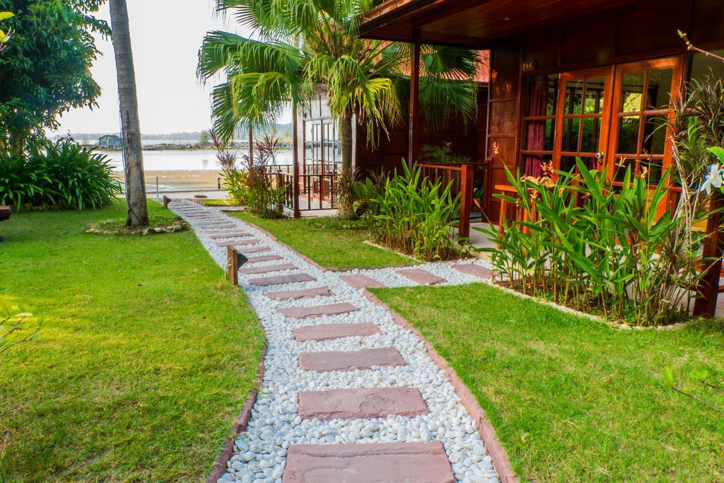 Cyana Resort Wok Tum Εξωτερικό φωτογραφία